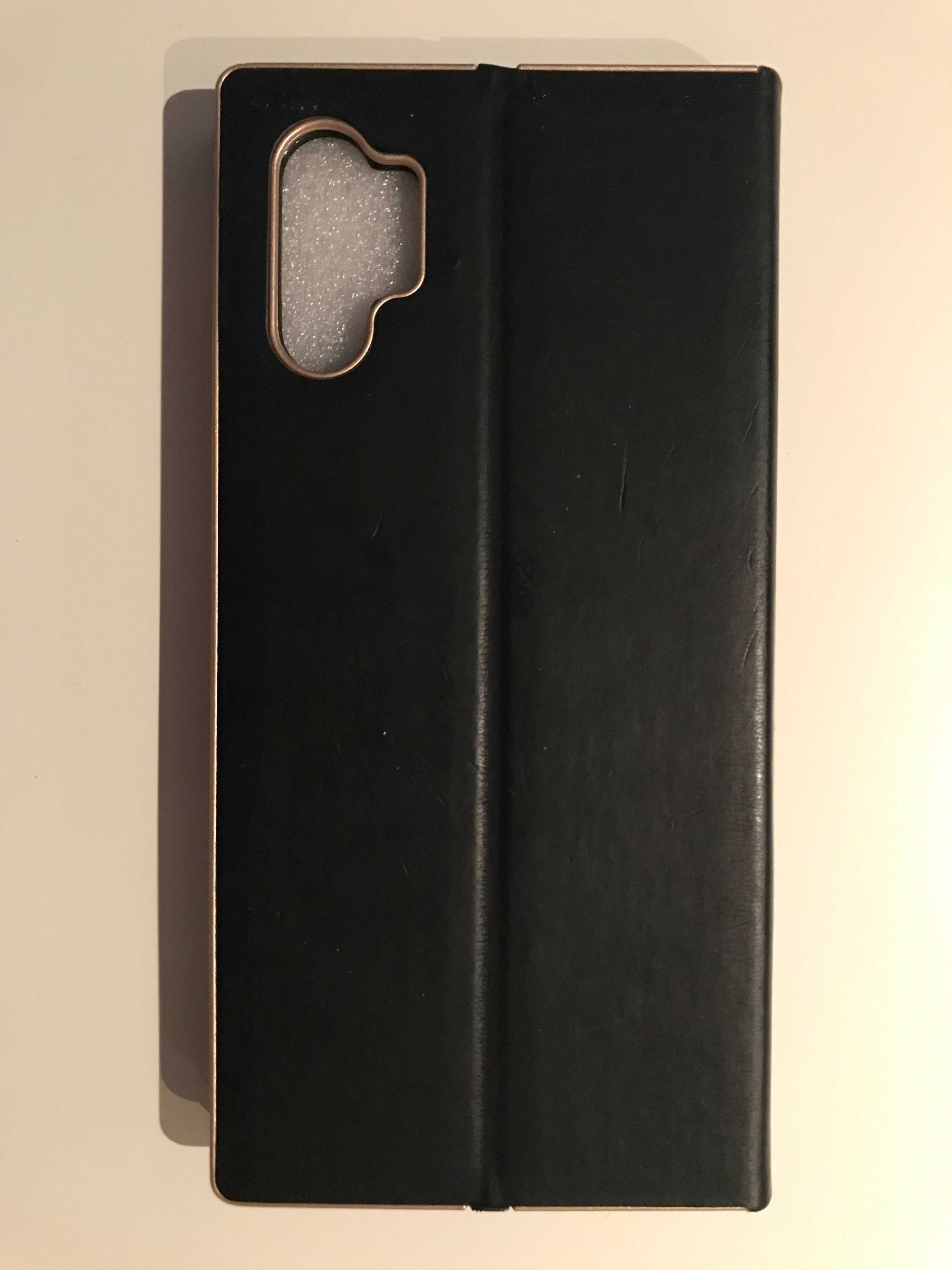 Etui na telefon komórkowy