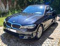 BMW 330e nacional em estado novo