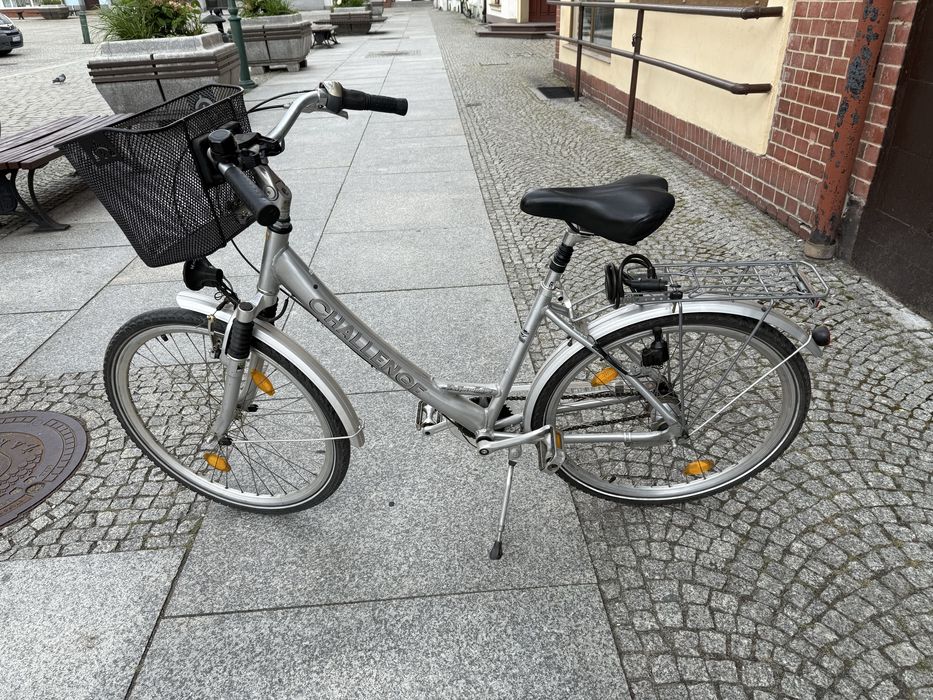 Rower damka z koszykiem