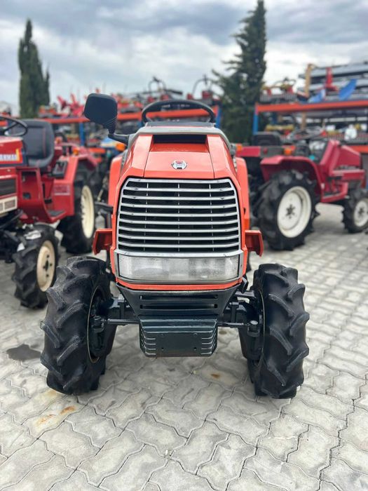 KUBOTA ASTE A17 imaculado