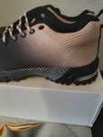Nowe sneakersy damskie rozmiar 37