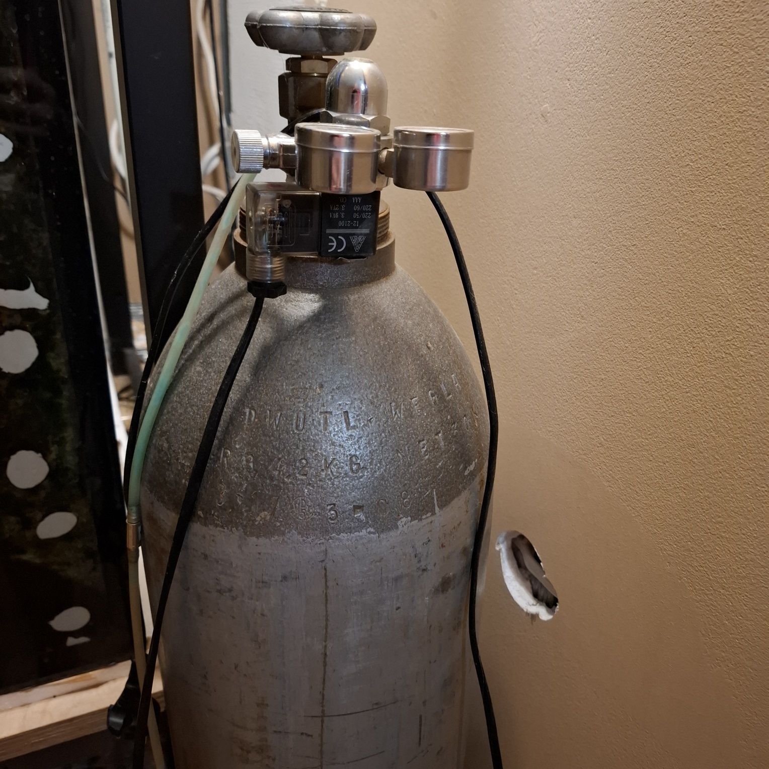 Reduktor elektrozawór CO2