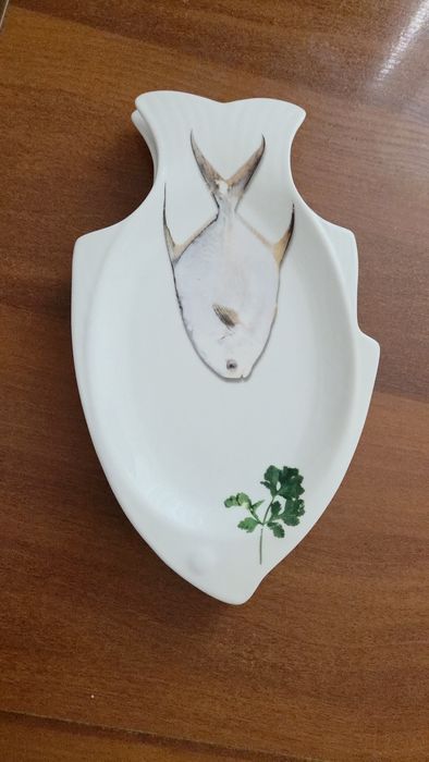 Продам рибні тарілки. В дуже хорошому стані.