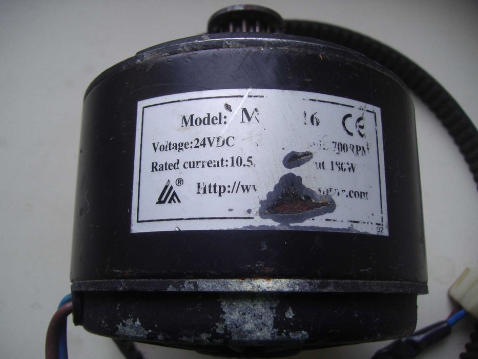 Коллекторный мотор 24v 180w (24v 120w) + ремень + контроллер б/у