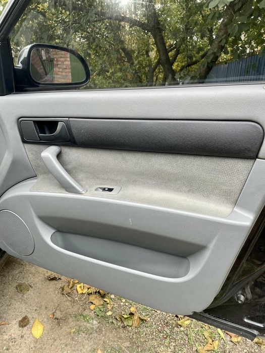 Chevrolet lacetti 2012 рік.в рідній фарбі.