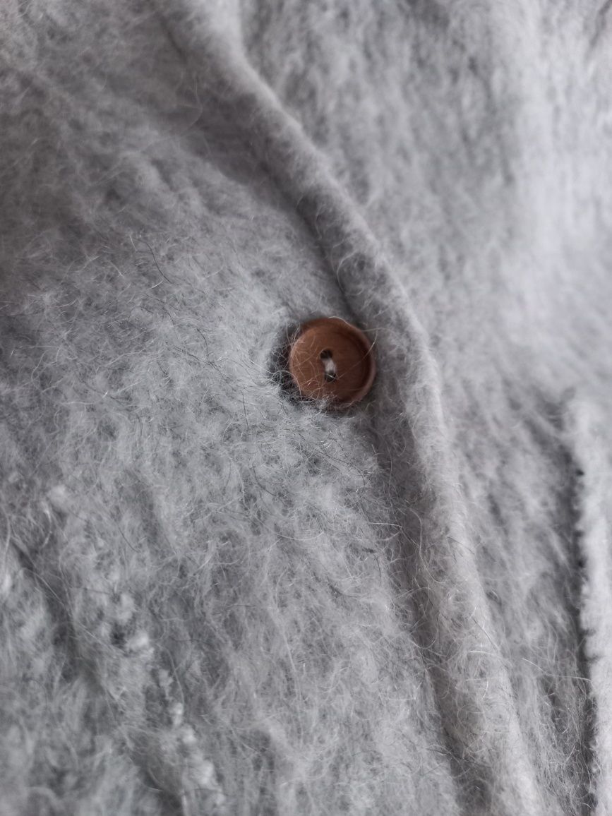 Kożuszek Zara 122 dziewczynka szary płaszczyk przejściowy kardigan