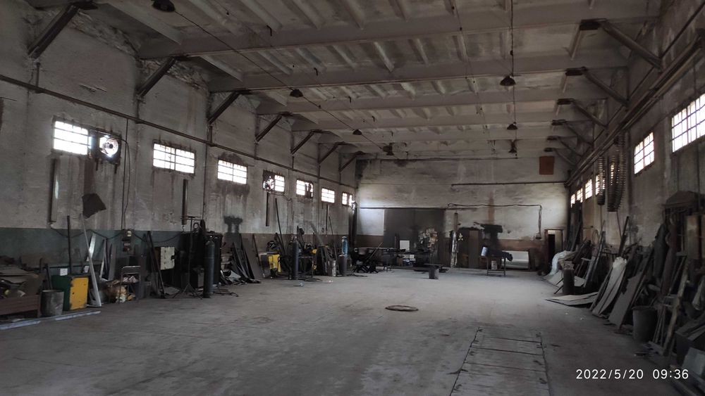 Склад з рампою, приміщення для виробництва