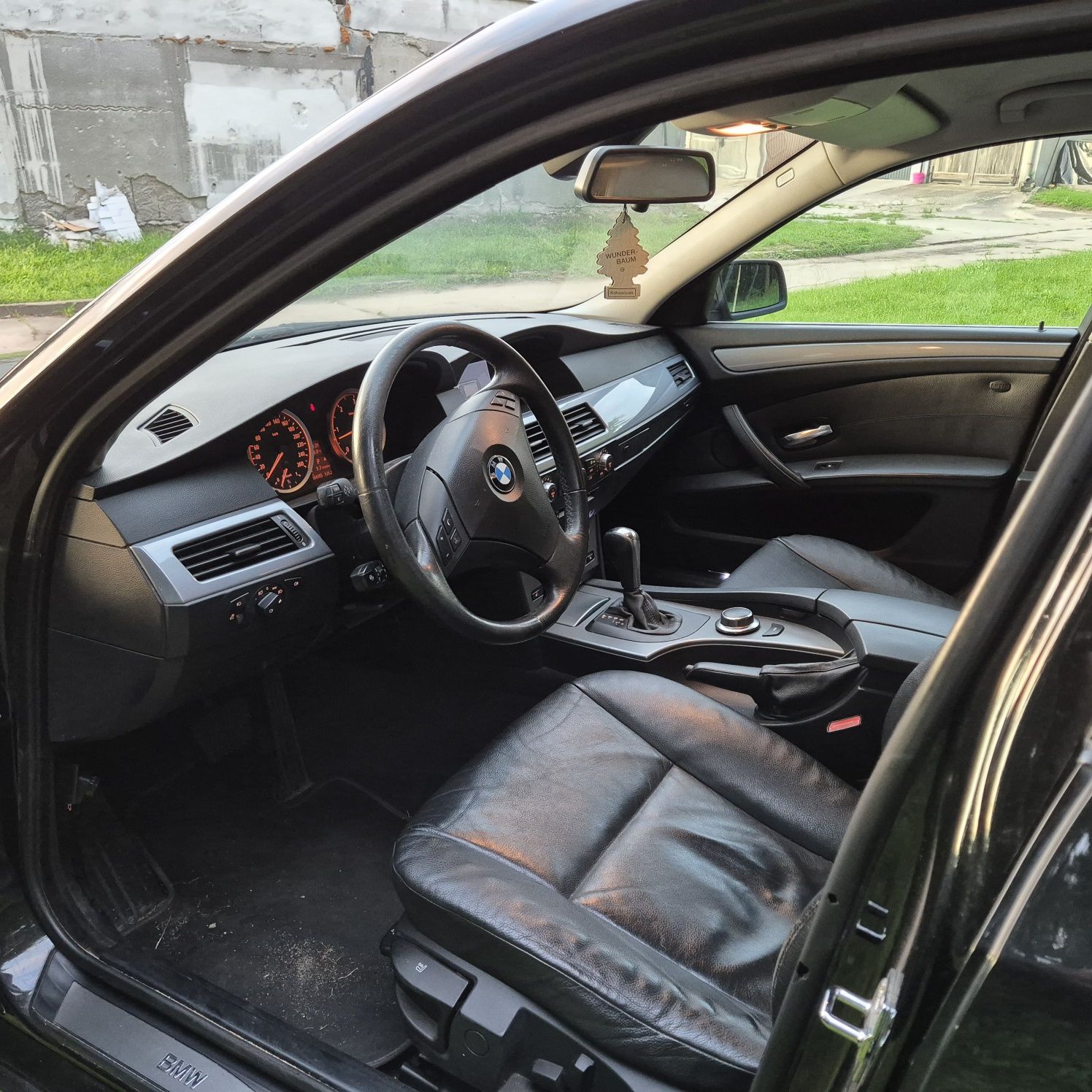 BMW 5 E61 2.5d Automat • Skóra, Bi-Xenon, Felgi 19” • Tempomat Adapt