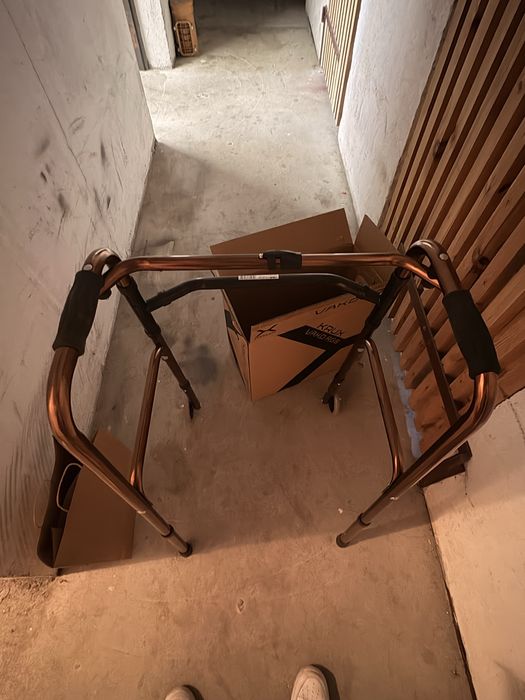 Balkonik/Chodzik dla osoby starszej