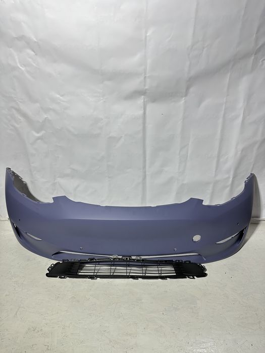 Бампер Tesla model y
