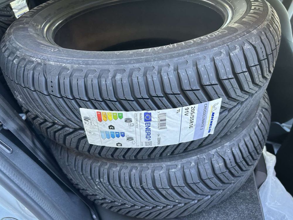Нові всесезонні шини Michelin CrossClimate 3 205/55R16 91V Італія 2025
