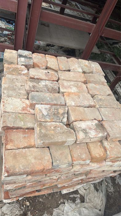 Кирпич б/у красный рядовой