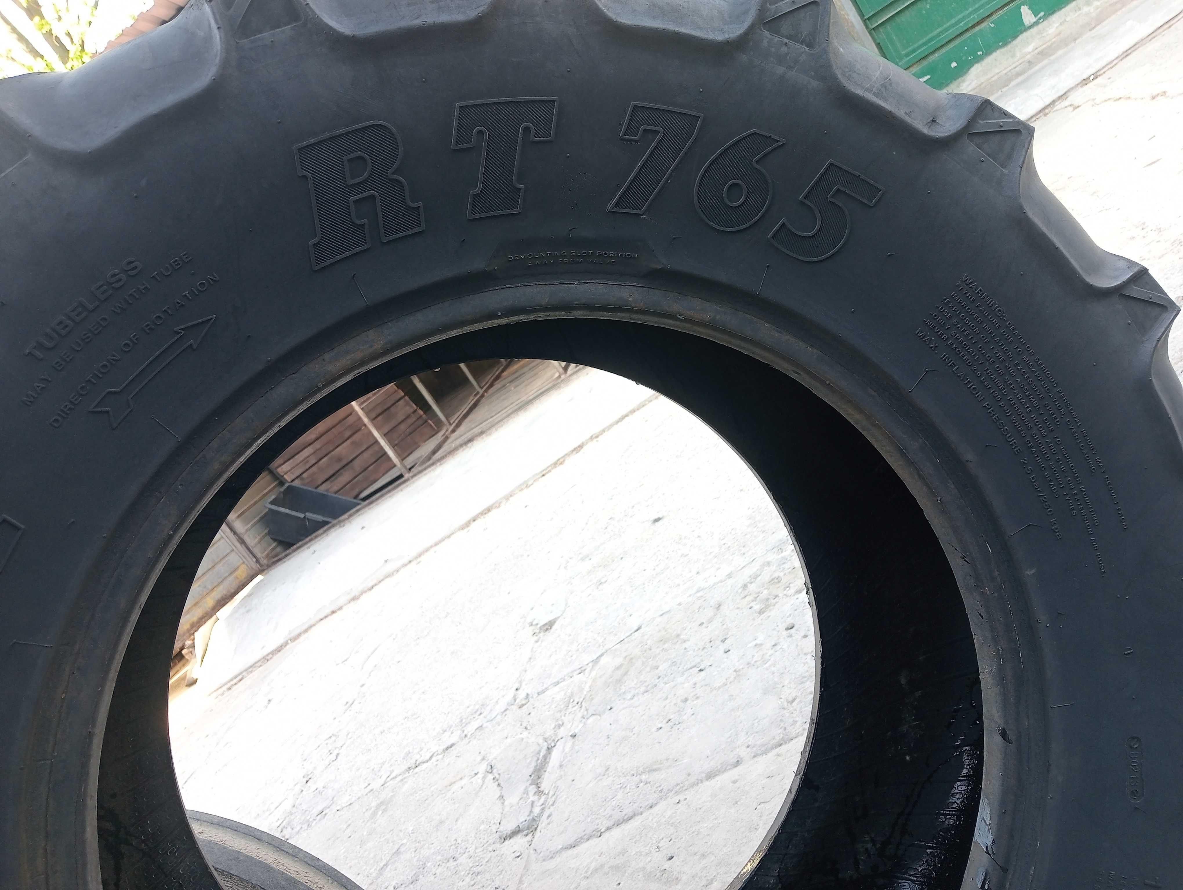 Opona BKT 380/70 R24 Agri Max RT765B