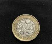 Moeda one pound rainha isabel II