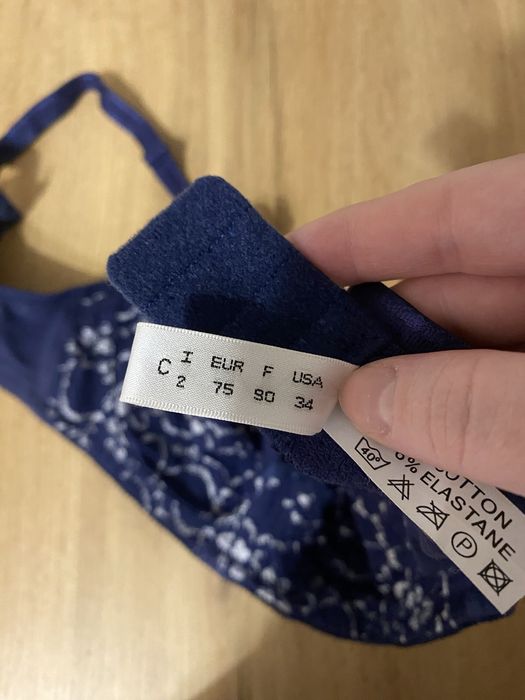 Бюст для годуючих мам