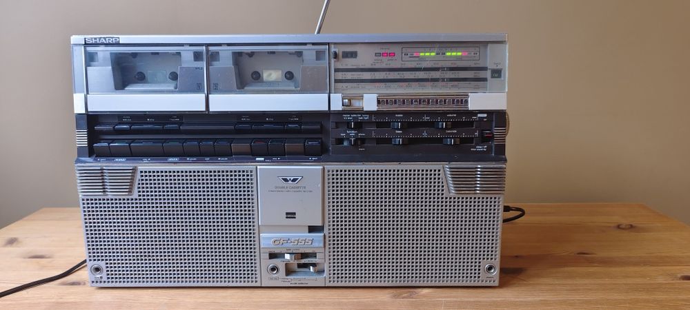 Magnetofon Sharp GF-555X sprawny.