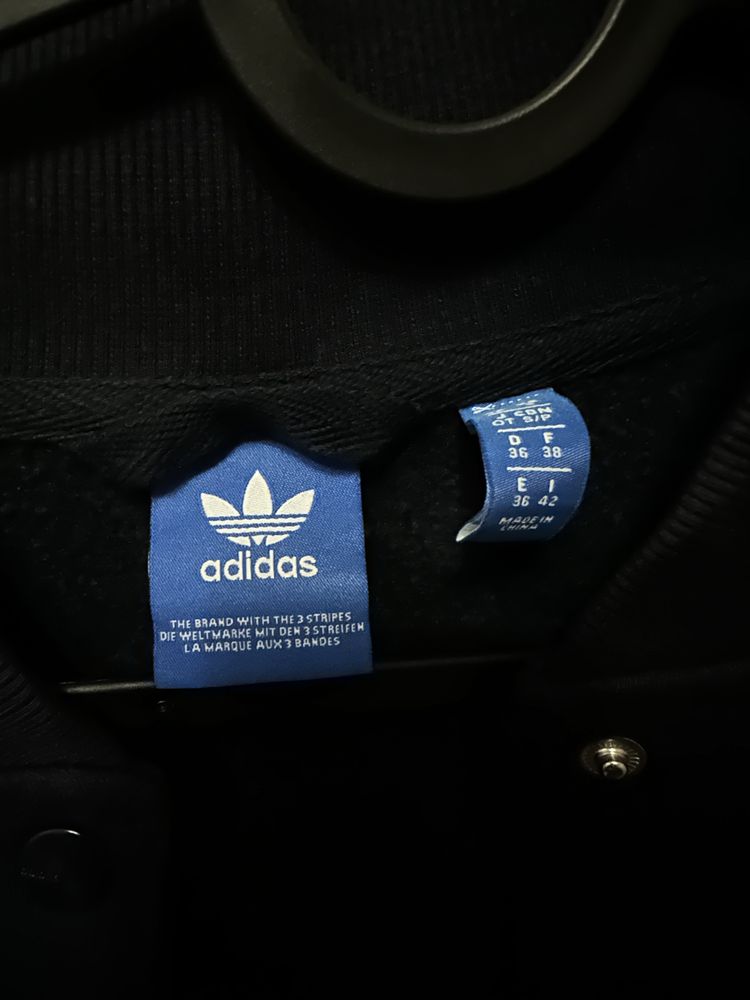 Оригінальний Бомбер Adidas