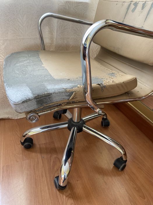 Кресло офисное , для школьника