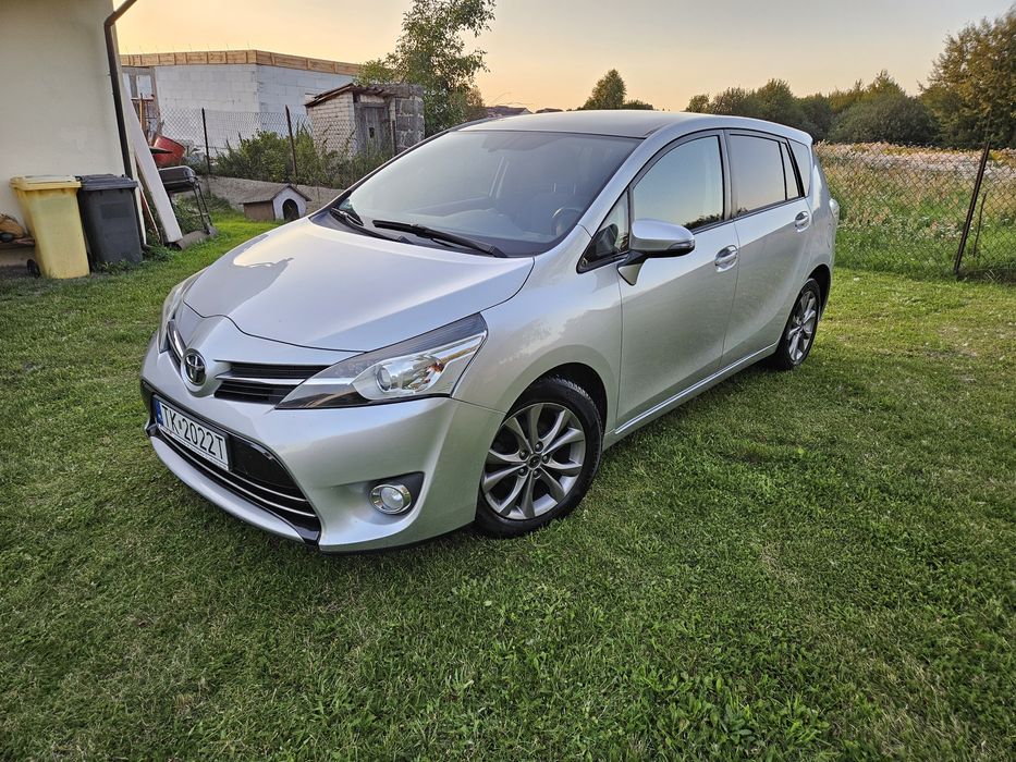 Pilnie sprzedam! TOYOTA VERSO 7os. 2013r.