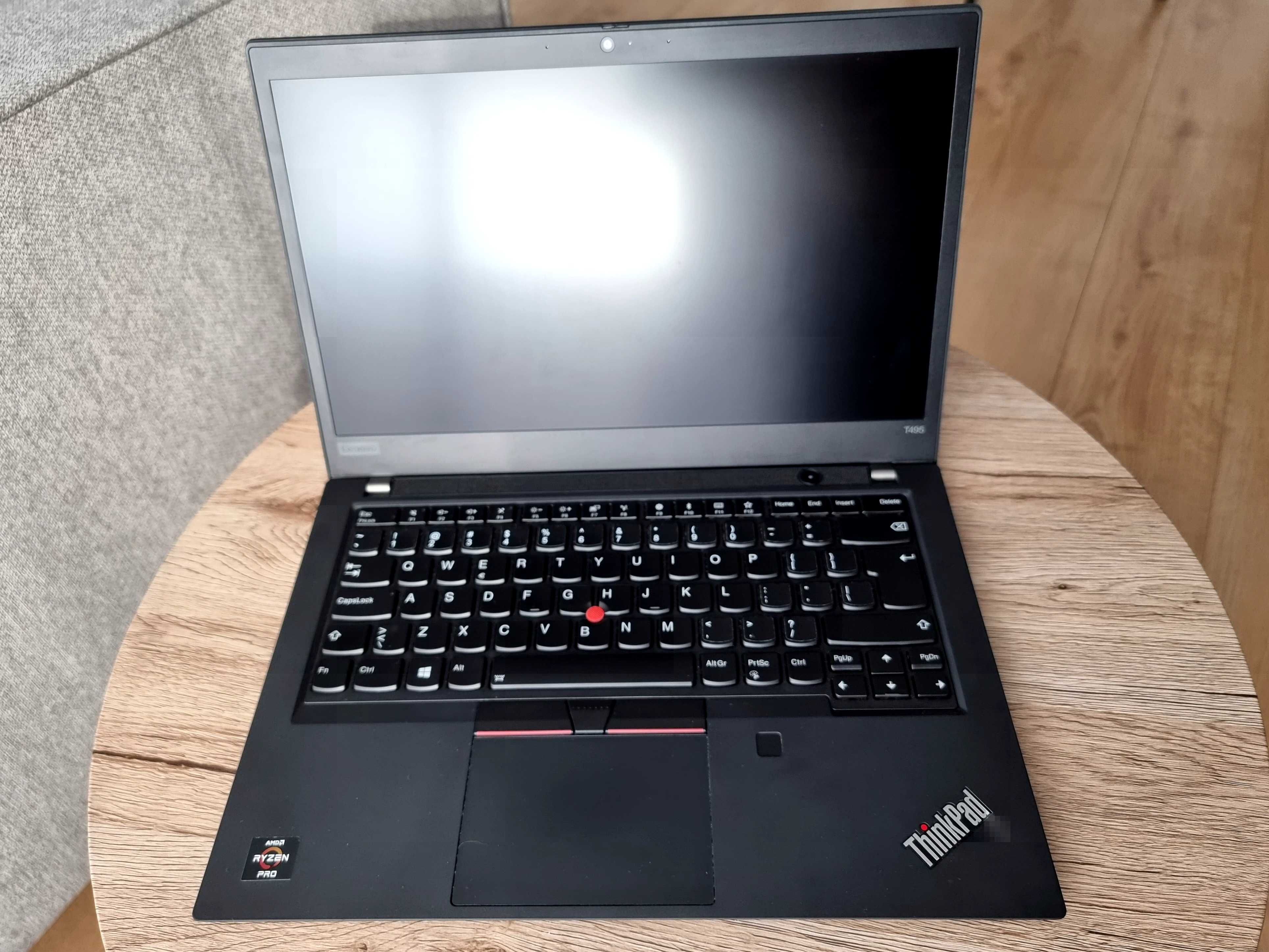 Lenovo T495: FHD, Ryzen 7 PRO 3700U, 20GB RAM, 256 SSD NVMe, Win11 Pro