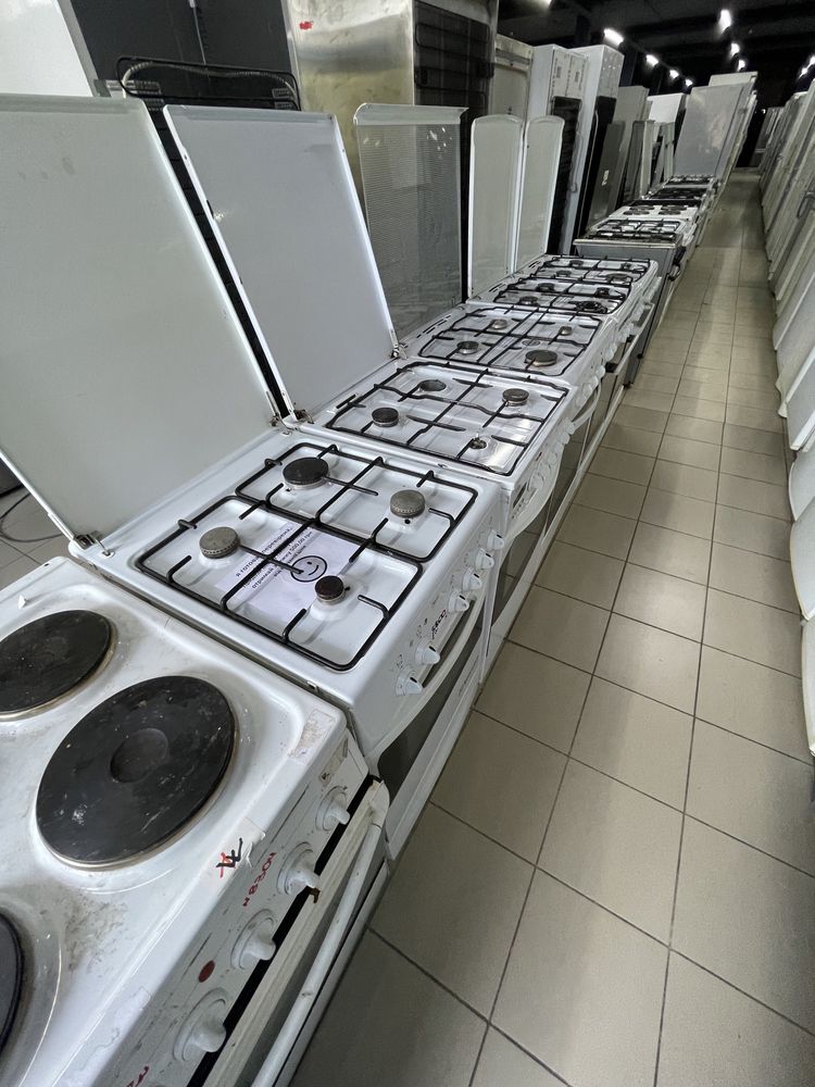 Конвекційна сенсорна духова шафа Electrolux EOC69400X