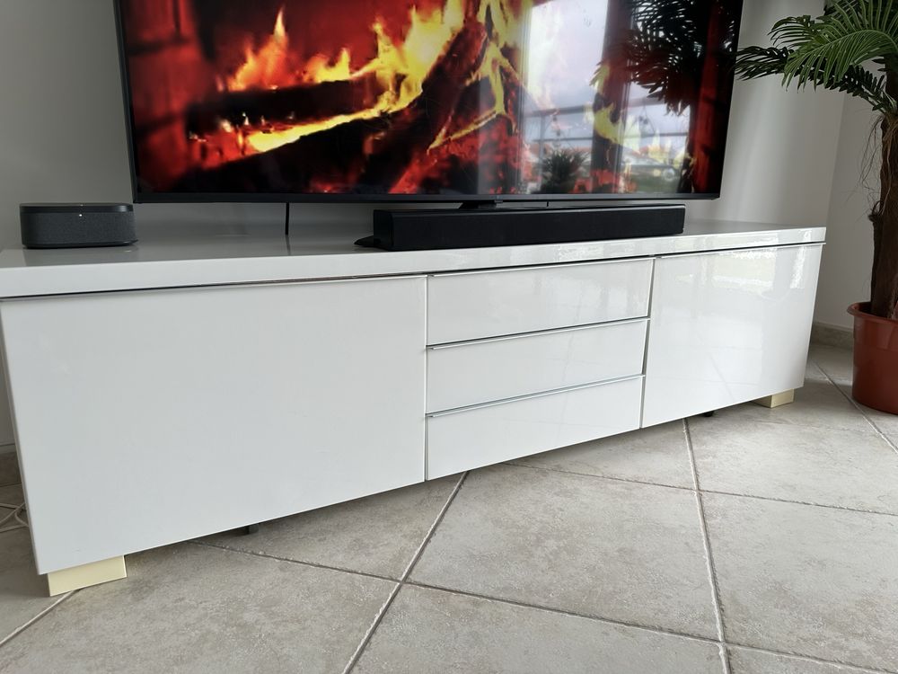 Movel de TV Lacado Branco Besta Burs Ikea 180cm