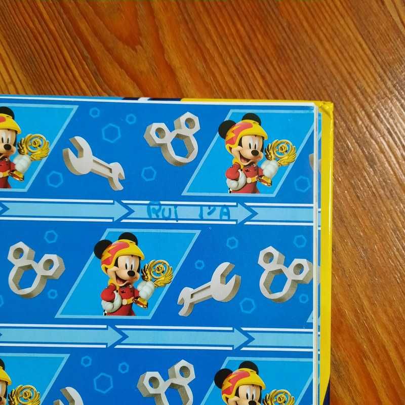 Mickey e os superpilotos - a corrida mais louca