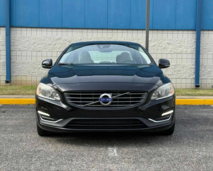 Volvo S60      2016