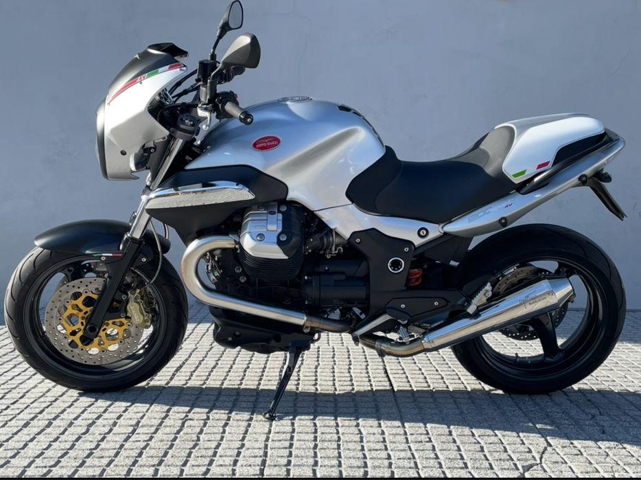 Vendo, Moto Guzzi  1200 Sport em excelente estado