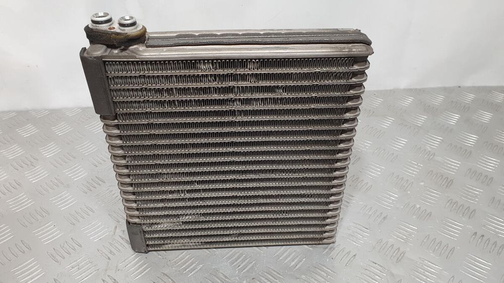 Испаритель кондиционера 8850142080 TOYOTA Rav 4 2.0d d4d разборка