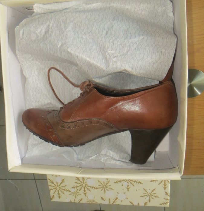 Sapatos Pele Genuína, Nº 37 - Manuel Alves