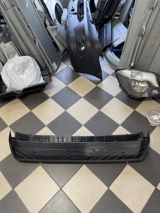 Бампер подножка Оригінал Poliplast задняя Спринтер 906 Крафтер
