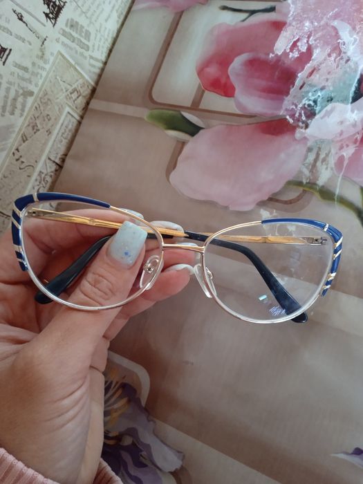 Оправа __ 400 грн