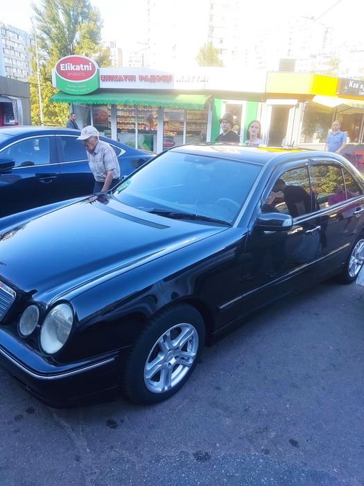 Мерседес е210 3.2дизель, коробка автомат