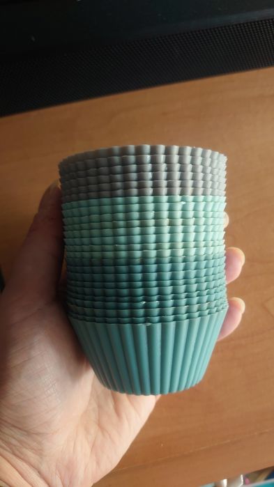 Papilotki foremki silikonowe do muffinek babeczki 24 szt