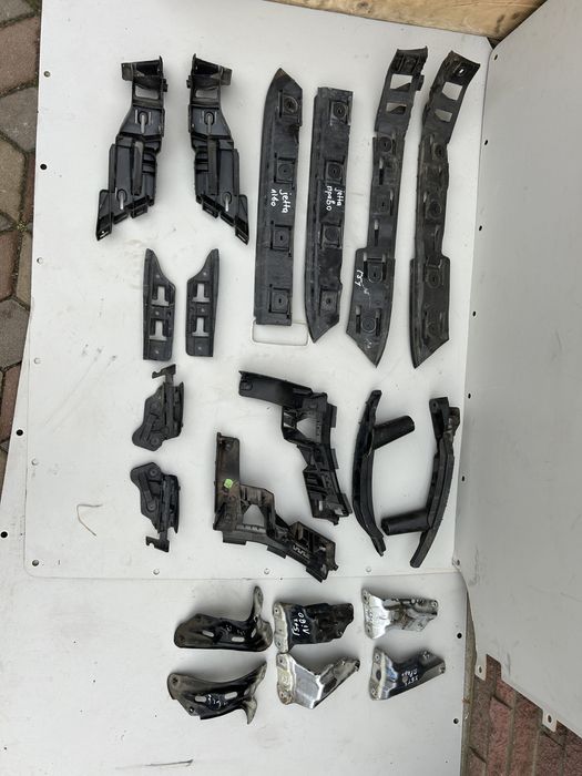 Кріплення бампера VW Golf 5 Jetta 5 Golf 5 + Plus гольф плюс Passat B6