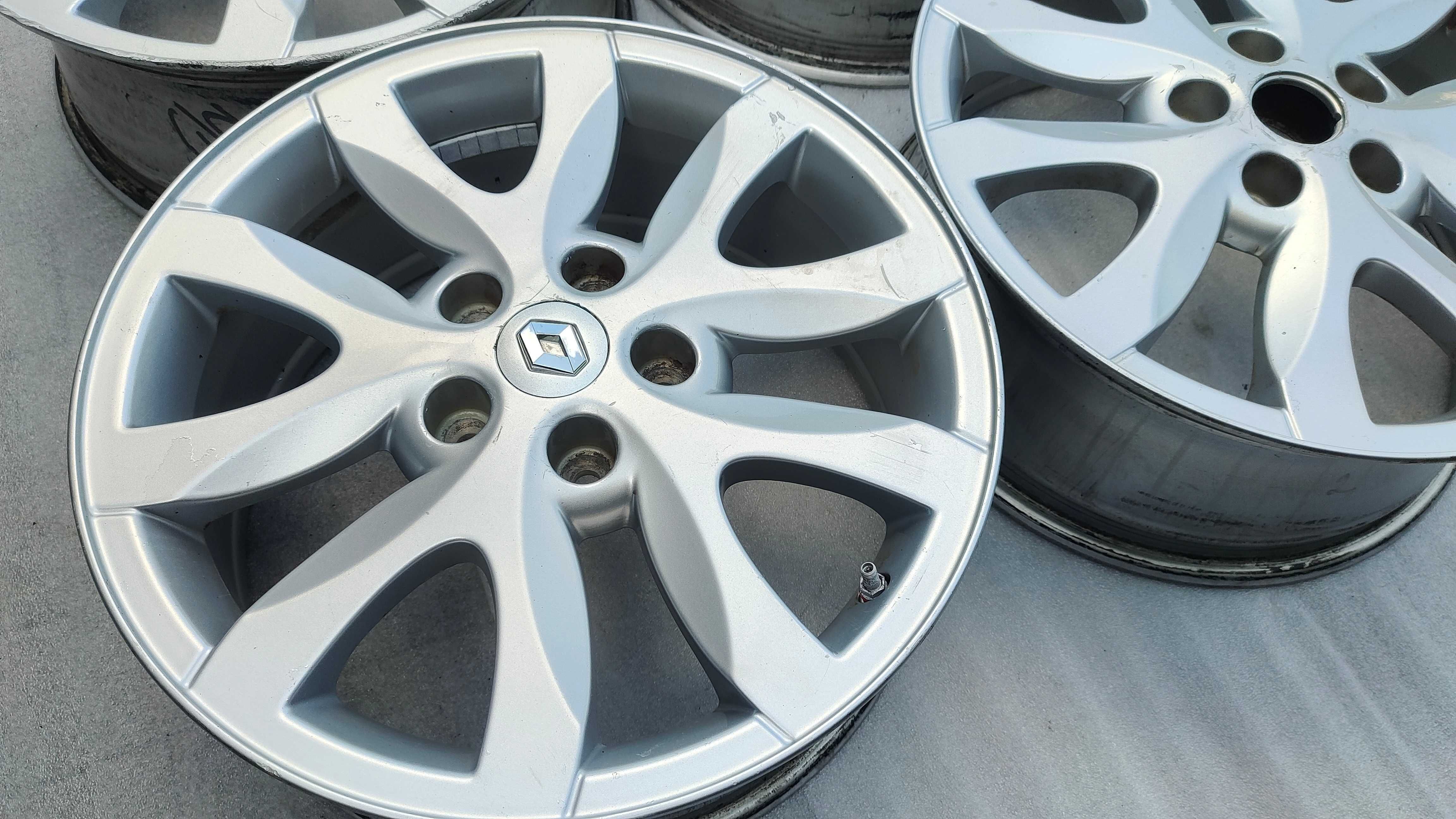Felgi Aluminiowe Renault Megane Laguna 5x114,3 7J ET47 Czujniki MB