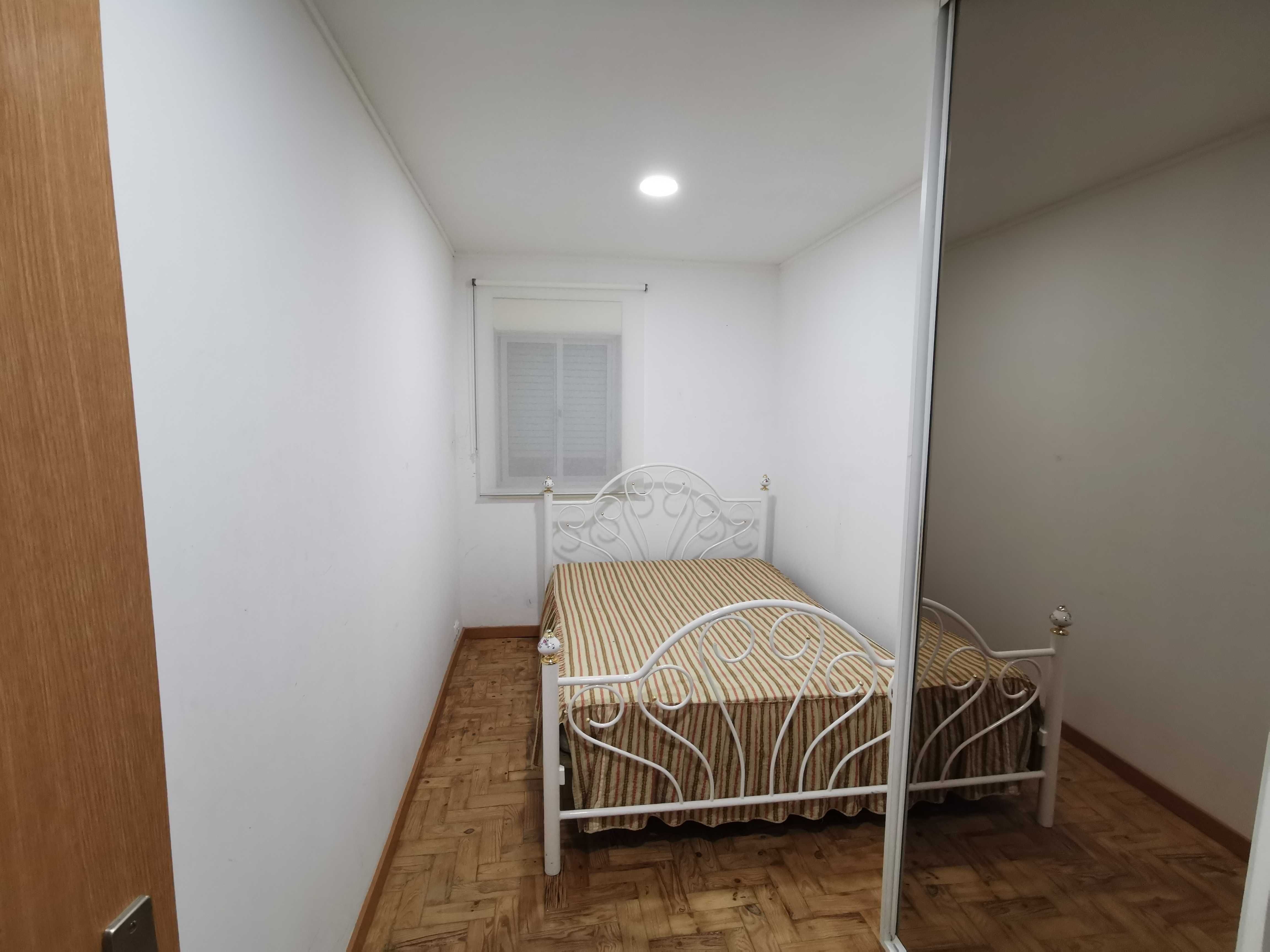 Aluga-se apartamento T2 em Marvila completamente equipado