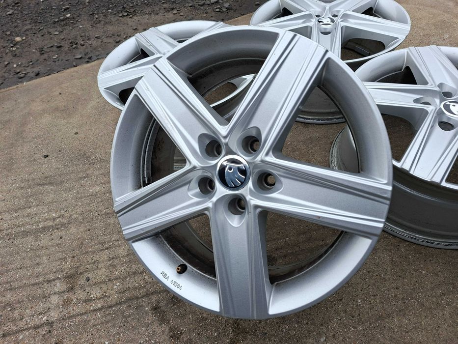 [A124] ALUFELGI 17'' 5x112 VW Tiguan,T-Roc,Passat,Skoda SuperB,Octavia