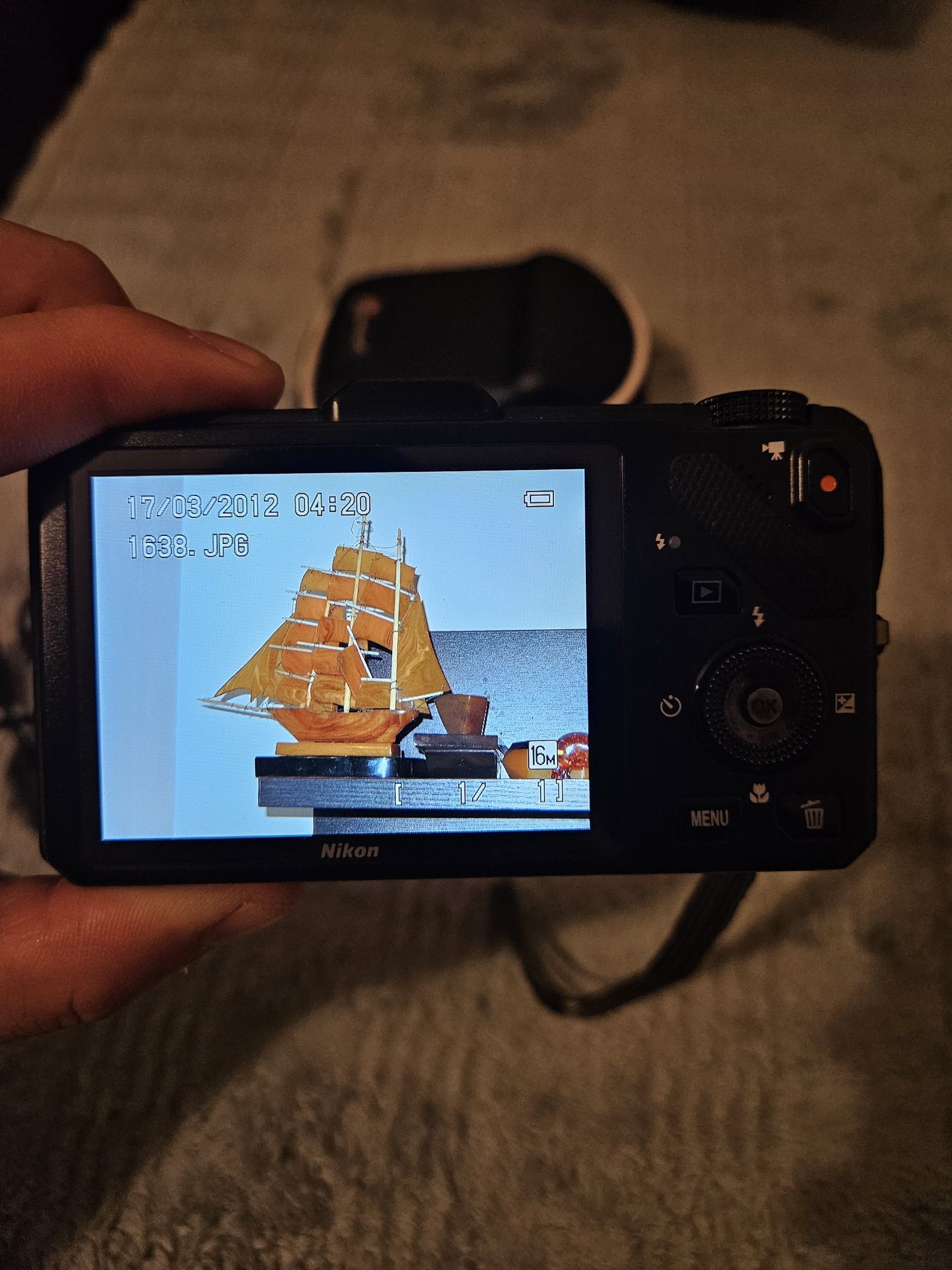 Nikon coolpix S9300 aparat cyfrowy
