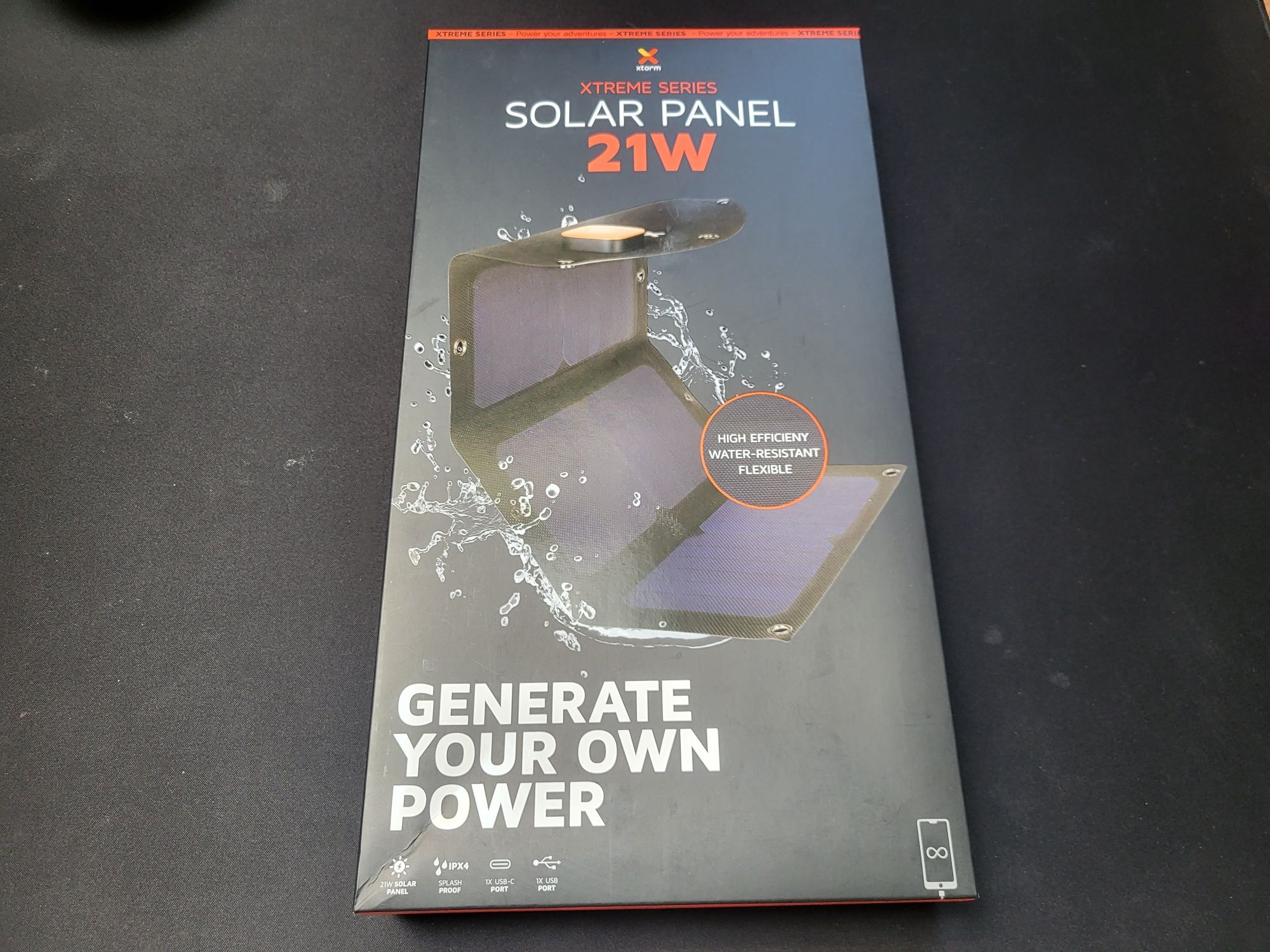 Turystyczny panel słoneczny fotowoltaiczny mały przenośny Xtorm Solar