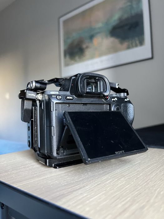 Sony A7iii (a73, a7III, a7 iii) + klatka operatorska SMALLRIG