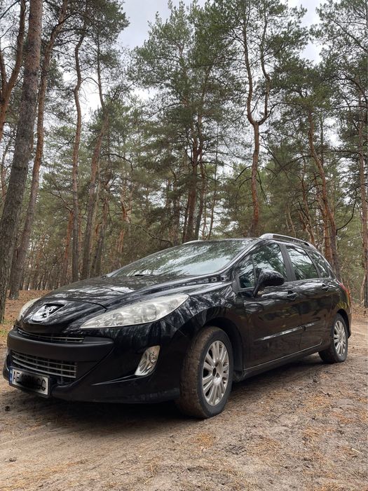 PEUGEOT 308SW  с панорамной крышей 4700$ торг
