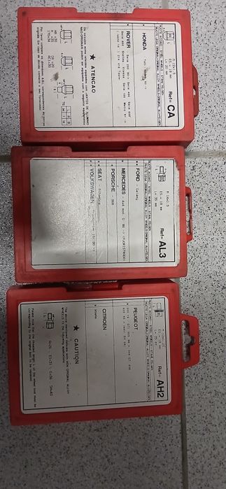 Femea/perno de segurança  land /range rover, honda /rover/ fordr /mer