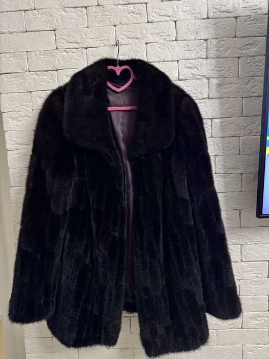 Норкова шуба коричнева