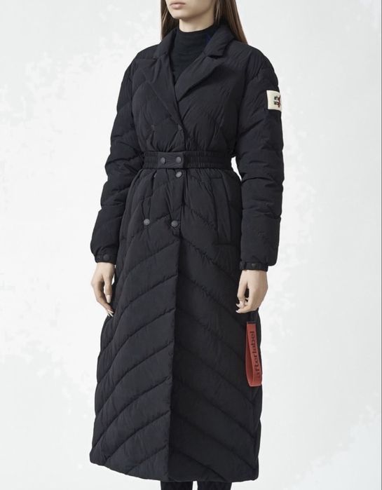 Новий пуховик After Label Італія