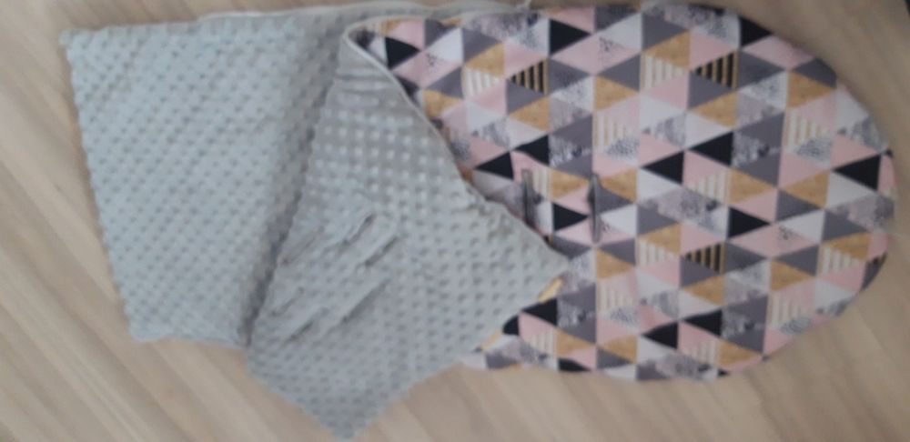 Śpiwór na zimę dla dziewczynki