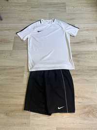 Набор для тренировок(шорты , футболка) Nike Dri-Fit M-L original