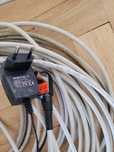 Kabel antenowy z wtyczkami i zasilaczem do anteny aktywnej