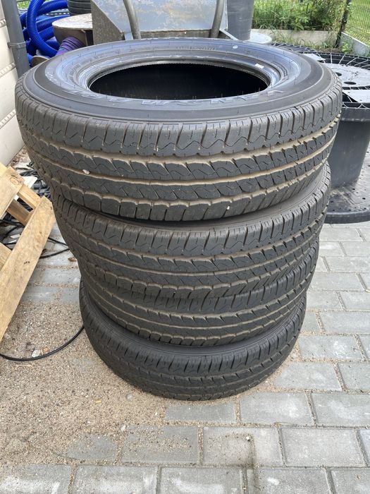 Opony MAXXIS VANSMART MCV3+ 205/75 R16C 113/111R 10PR - DOT5124 4 szt.
